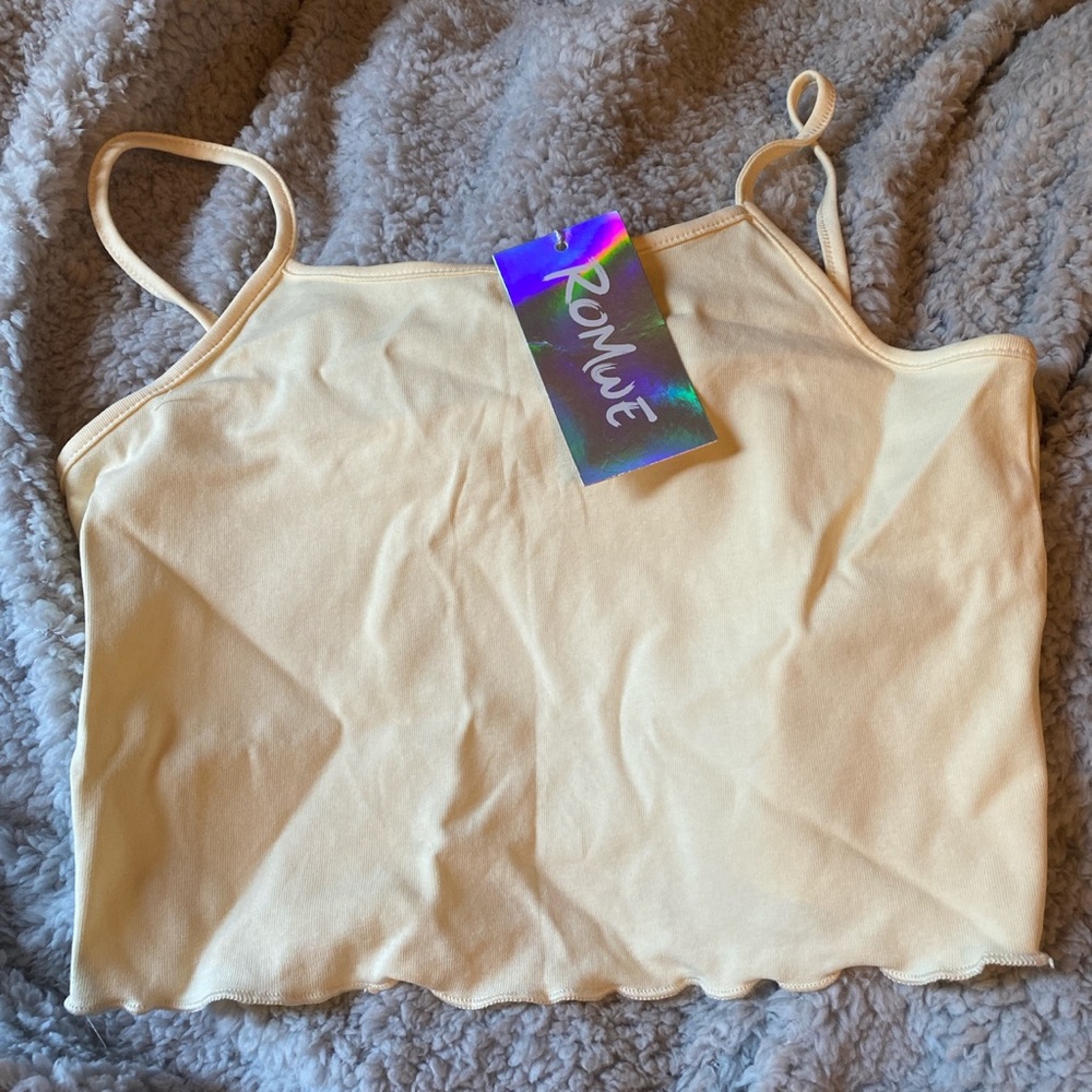 Cropped tank